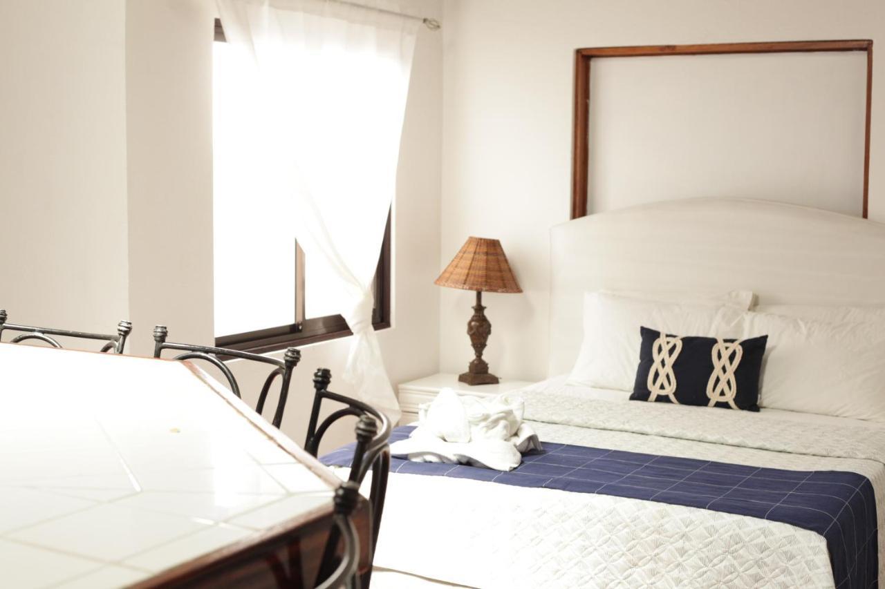 Hotel M&M Casa Blanca Playa Ocotal Luaran gambar