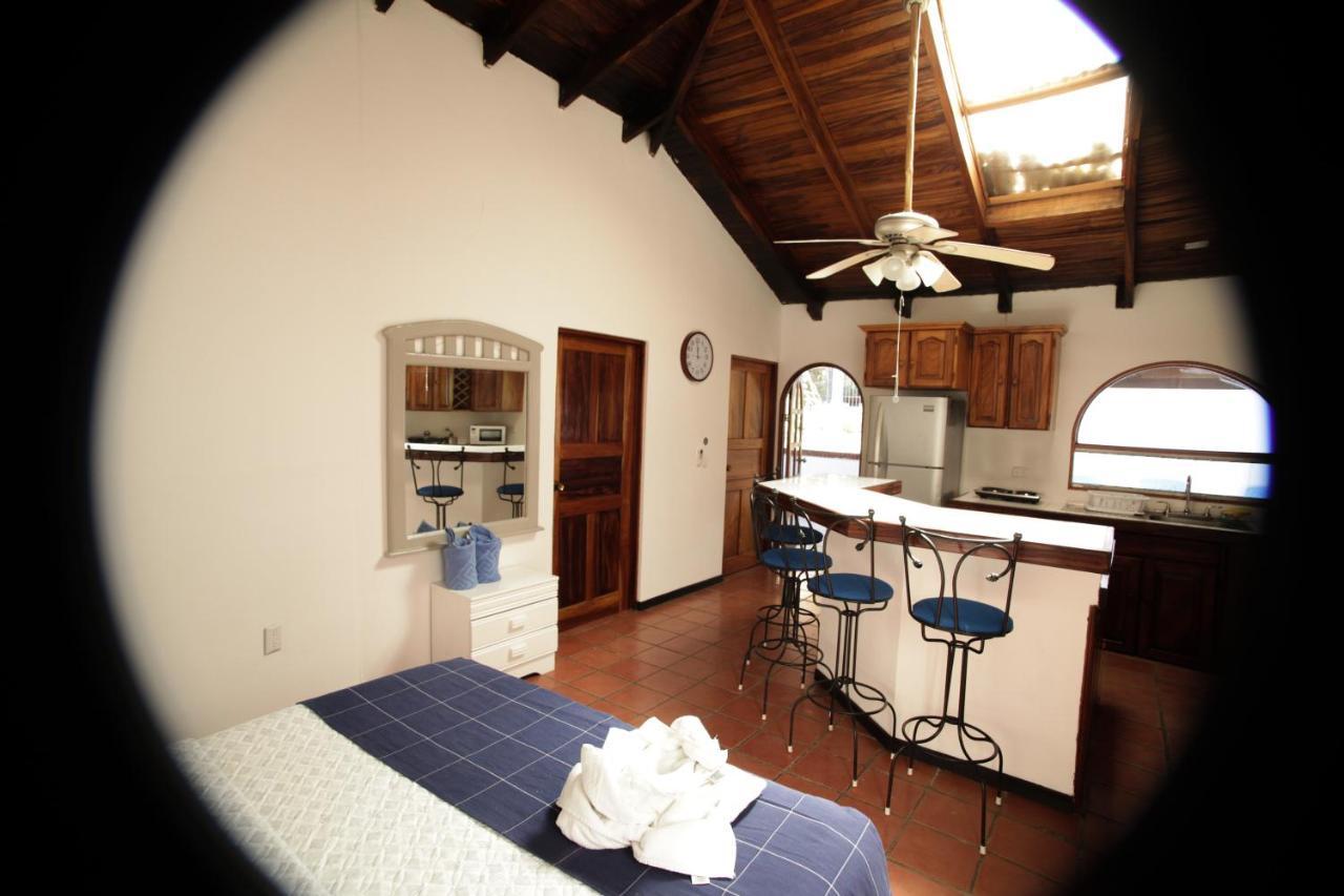 Hotel M&M Casa Blanca Playa Ocotal Luaran gambar