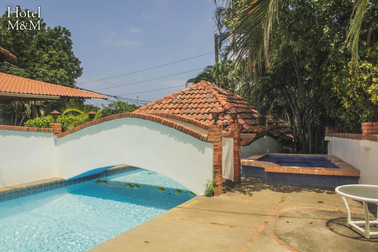 Hotel M&M Casa Blanca Playa Ocotal Luaran gambar